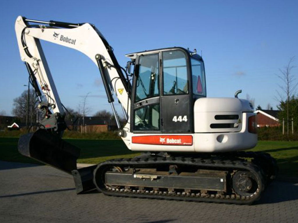 BOBCAT 444