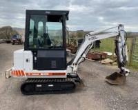 BOBCAT X221