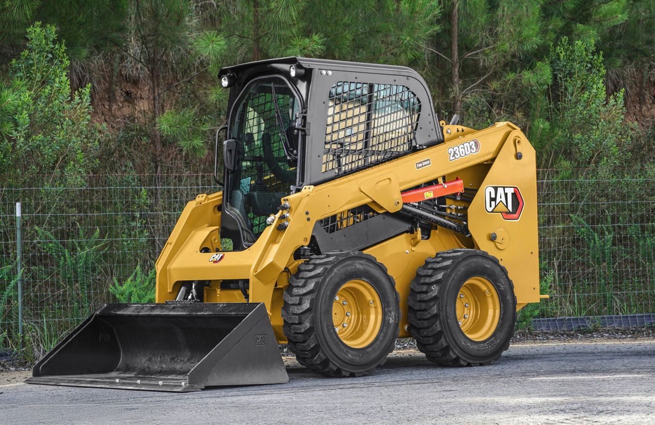 Cat 236D3 skid steer loader delivers 74 HP, 1,800 lb ROC, and radial lift design, built for reliable performance in lifting, digging, grading, and material handling.