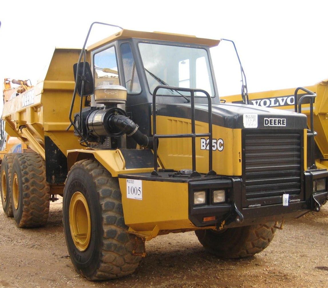 JOHN DEERE B25C