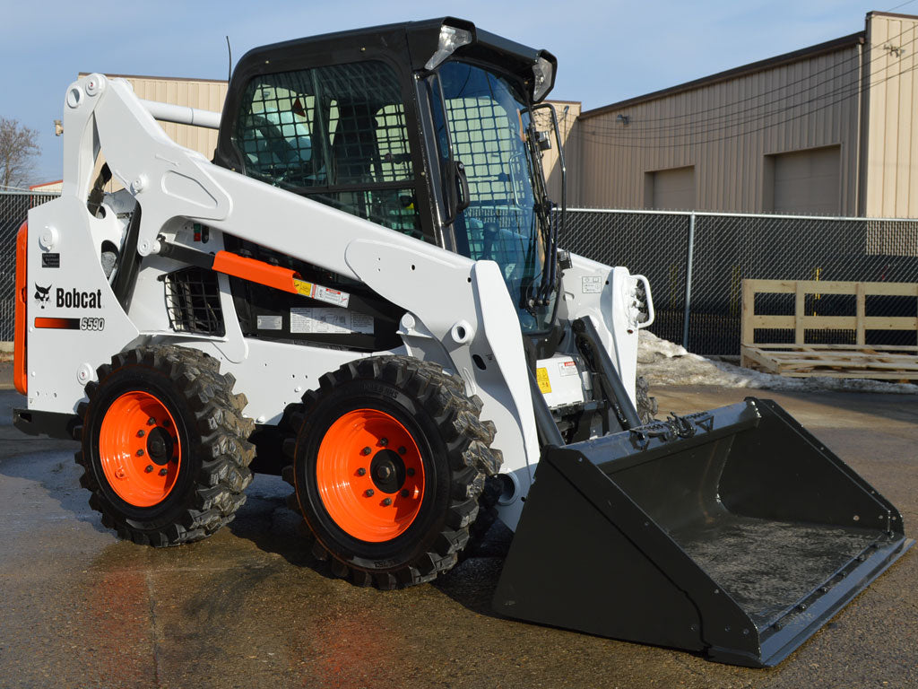 BOBCAT S590